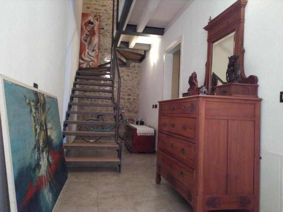 B&B Corte Cornalino 罗韦尔贝拉 外观 照片